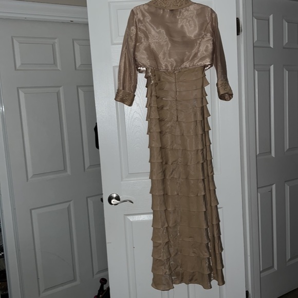 Ignite Evenings long dress - Picture 4 of 10